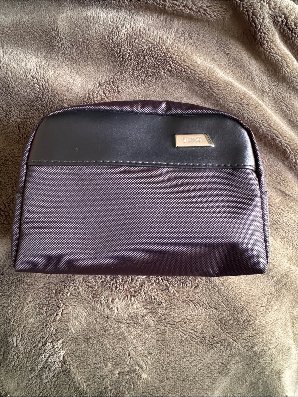 Tumi Delta Nylon Pouch Travel Toiletry Bag Case Black Bag